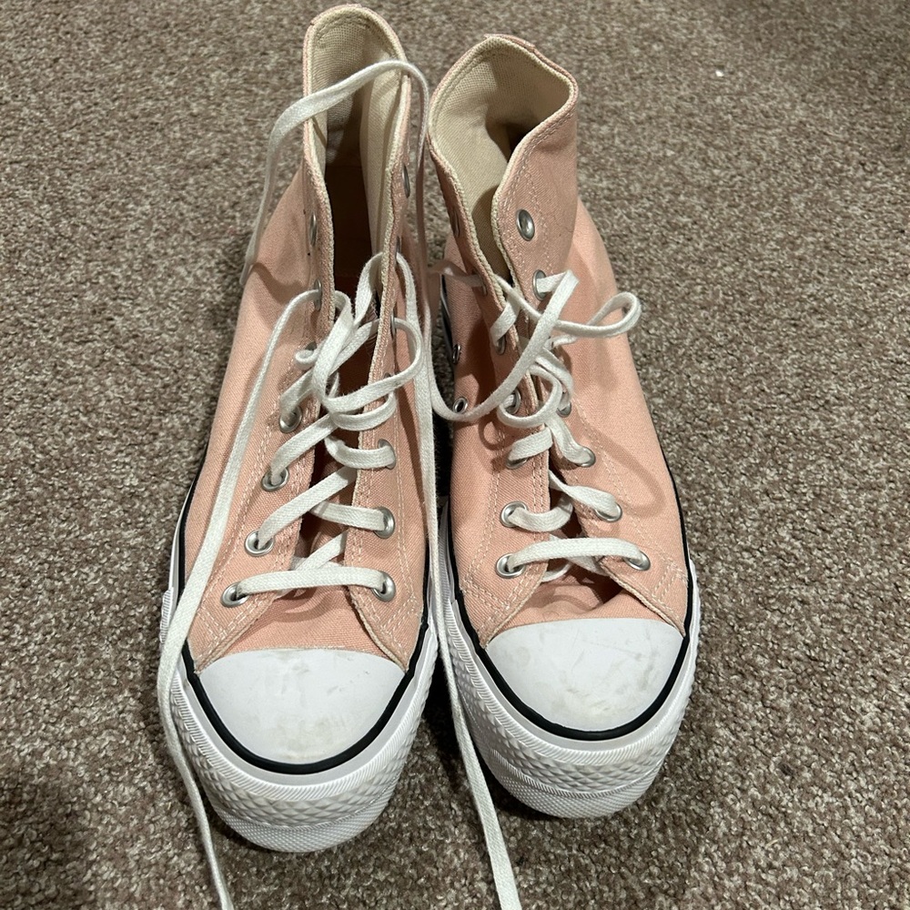 Chuck Taylor All Star Lift Hi-Top in Pink Clay good used condition